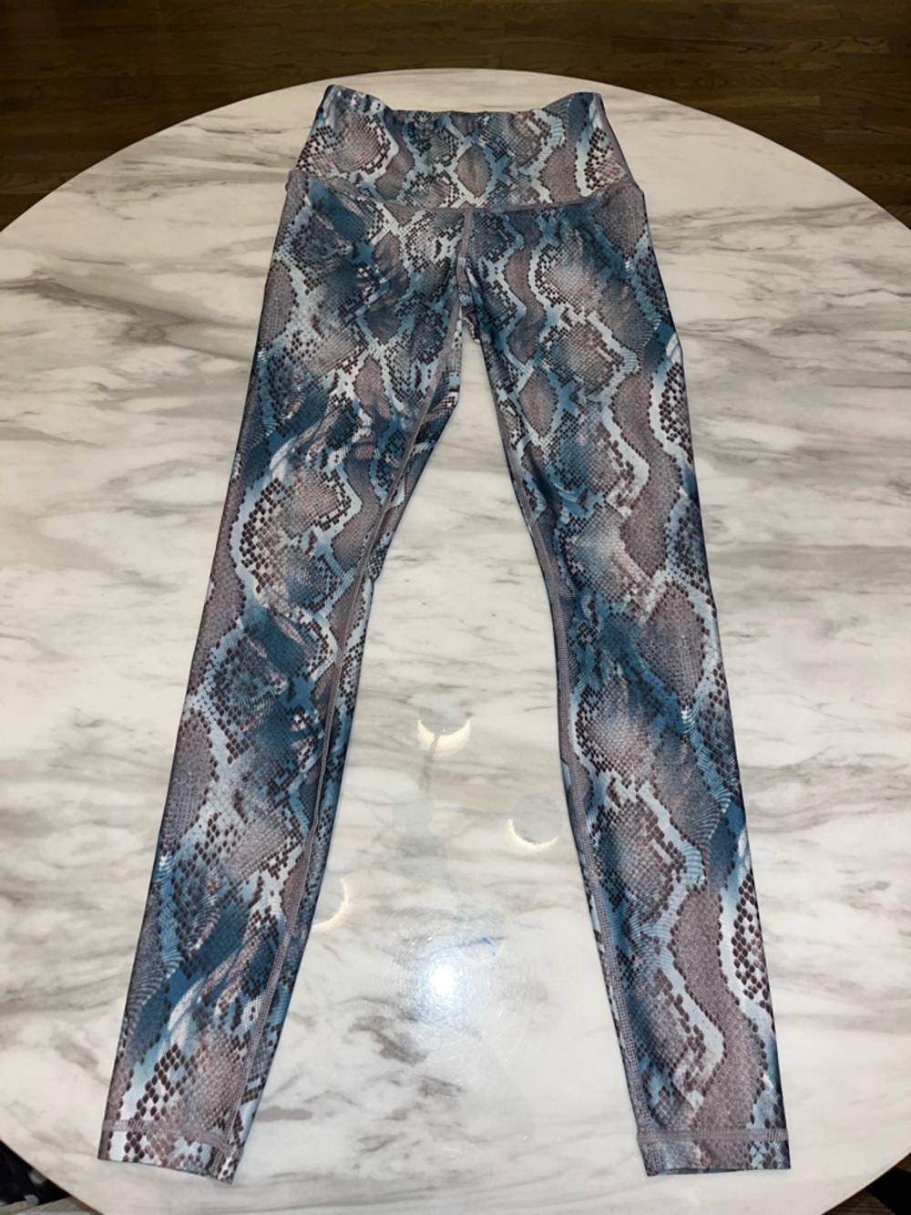 High-Rise Snake Print Women’s Leggings in Blue and Gray